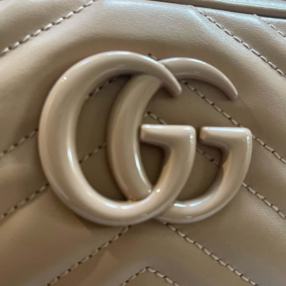 Gucci Small Marmont Chain Shoulder Bag - Monochrome Rose Beige (Limited Edition) - Picture 3 of 14